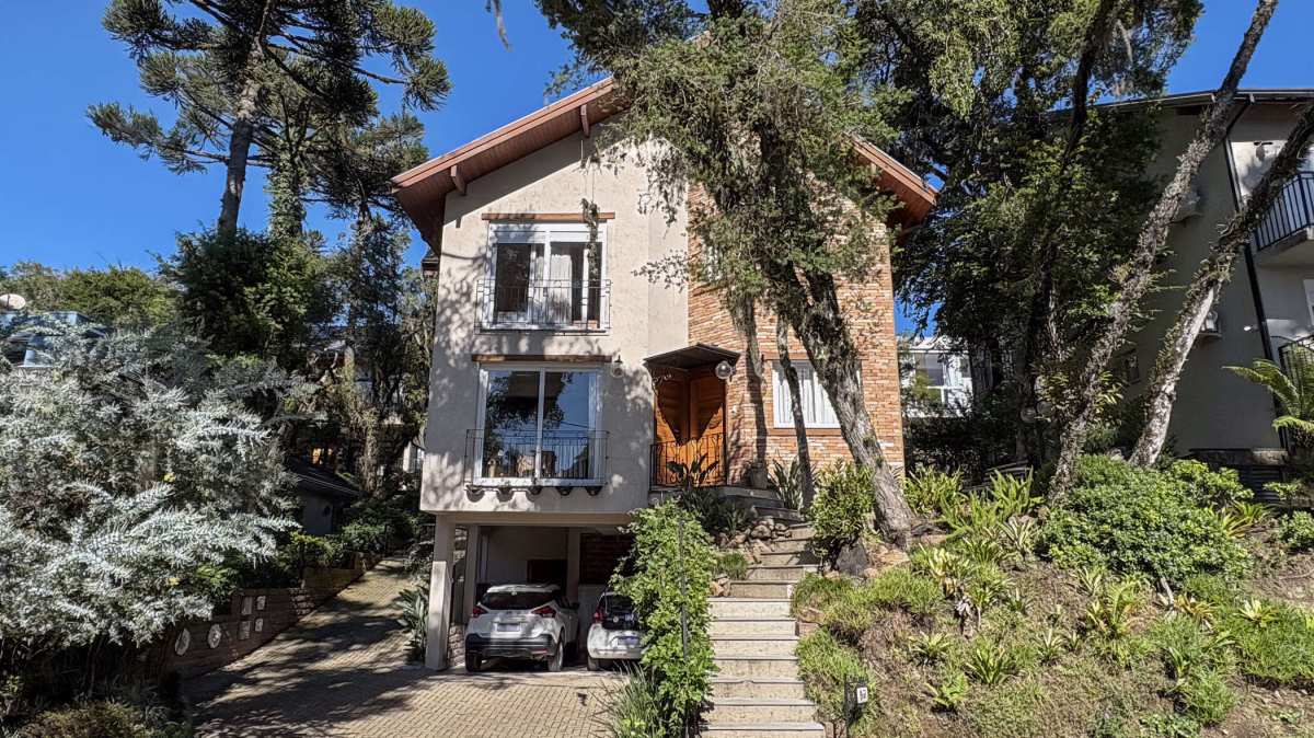 Casa de condomínio à venda com 2 quartos, 200,10m² - Centro,Canela